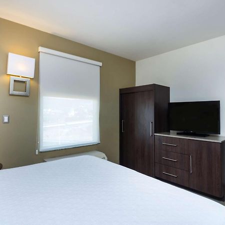 Homewood Suites By Hilton Querétaro Exteriör bild