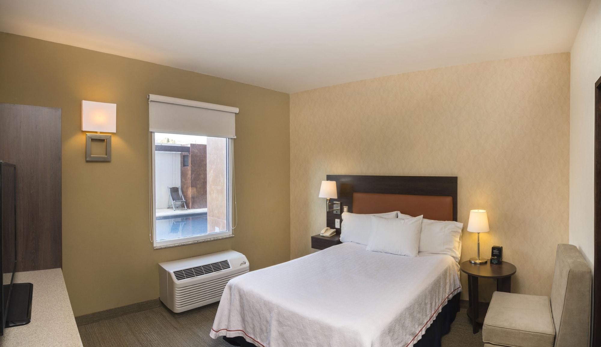 Homewood Suites By Hilton Querétaro Exteriör bild