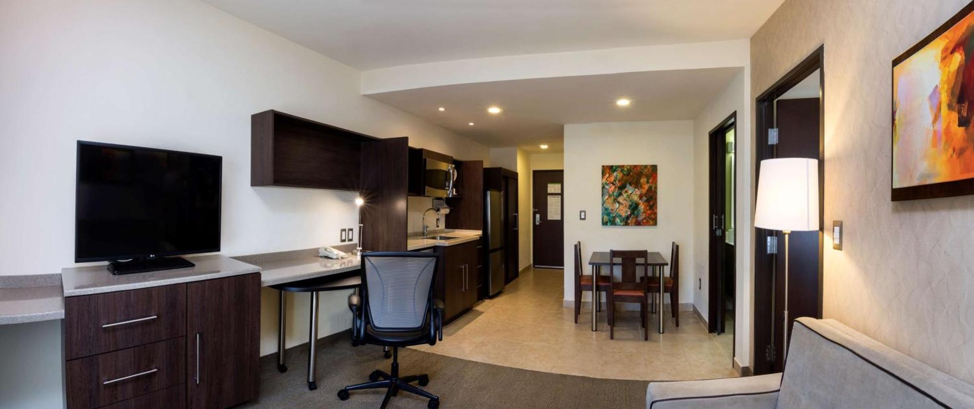 Homewood Suites By Hilton Querétaro Exteriör bild