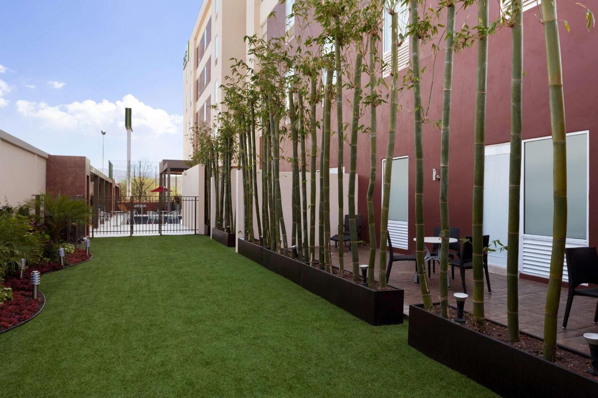 Homewood Suites By Hilton Querétaro Exteriör bild